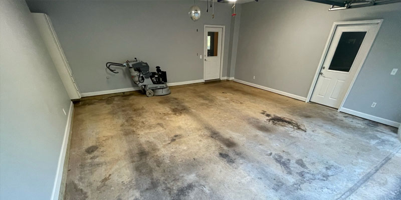 Oil Stained Garage Flooring: How to Remove Oil Stains